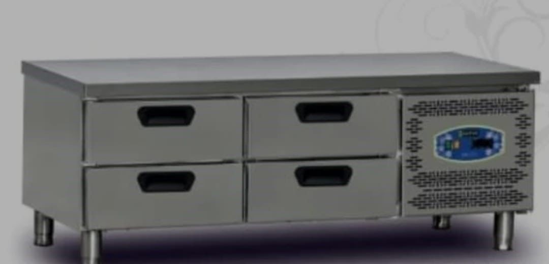 Tezgah Tipi 4 Çekmeceli Buzdolabı