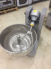 HAMUR YOĞURMA MAKİNESİ 35/50 Kg EV TİPİ DEVRİLİR KAZAN